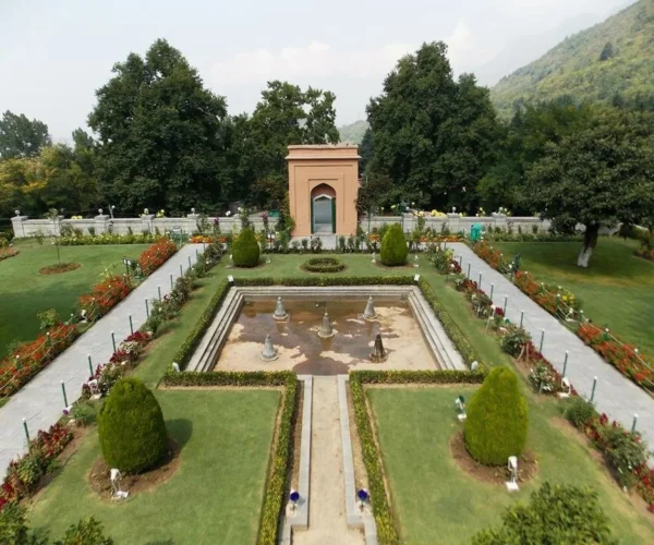 Chashme Shahi Garden